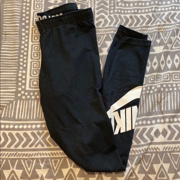 Nike leggings - Picture 1 of 3